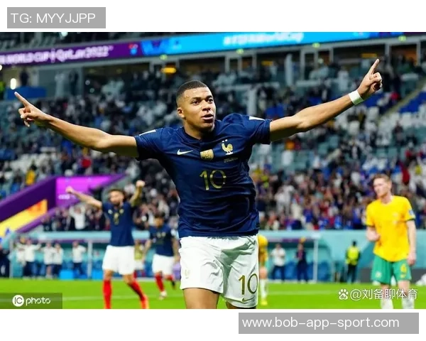 姆巴佩对阵巴萨表现惊艳近8球中独占6球已打入12球